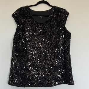Mossimo Xl black sequined top with cap sleeves. Flattering and flowy. So cute!
